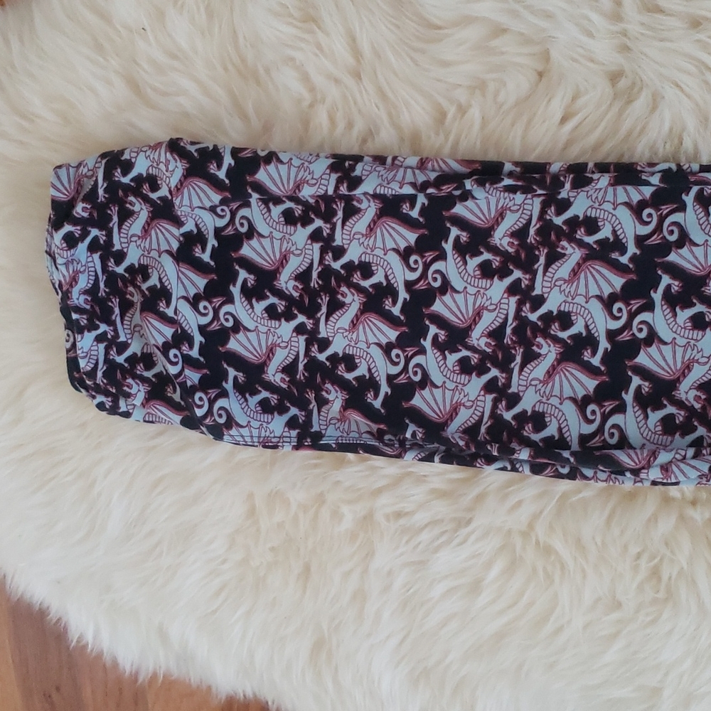 LLR - Black and Gray - Dragon/Griffin - One size